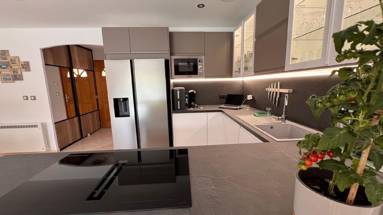 Photo of Kitchen in Taradeau