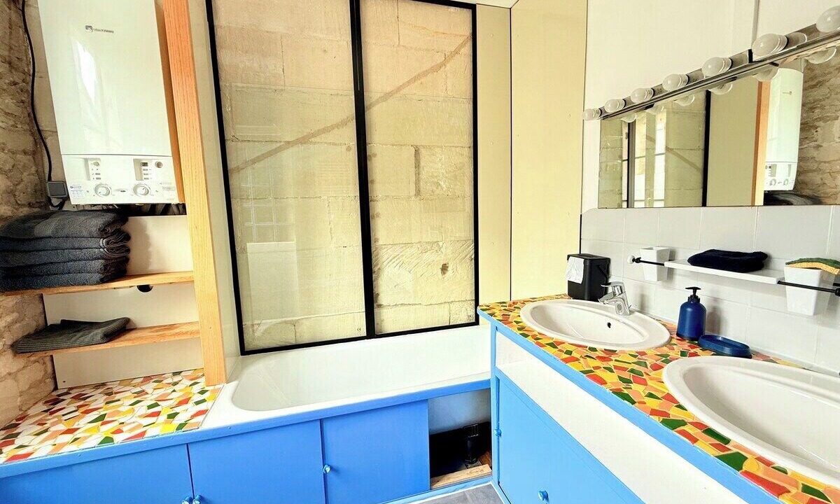 Photo of Bathroom in Lion-sur-Mer