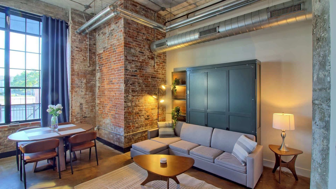 Photo of Livingroom in Midtown