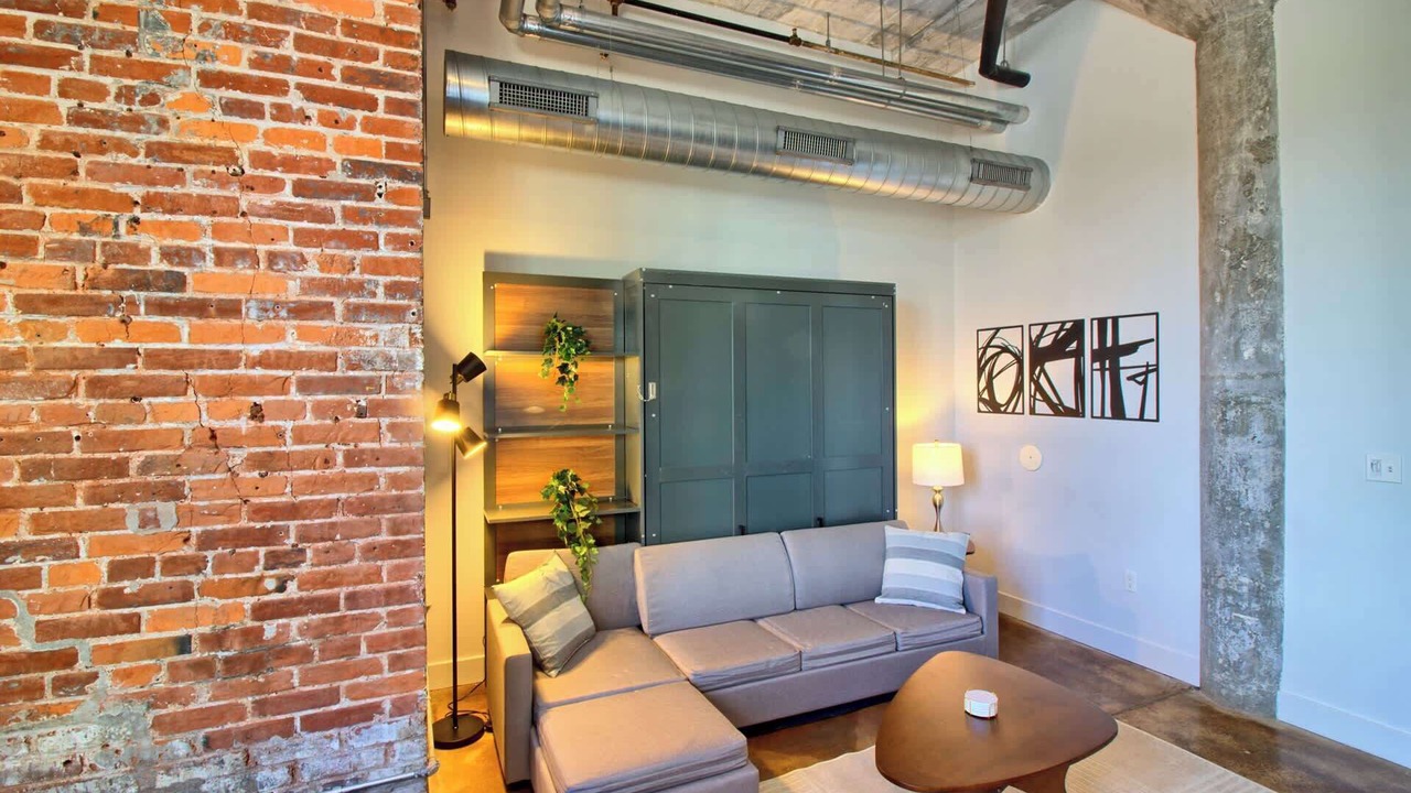 Photo of Livingroom in Midtown