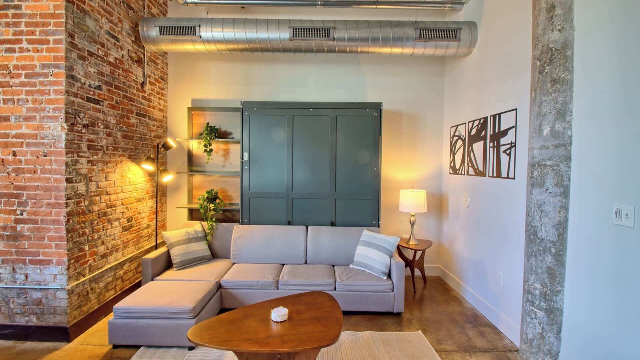 Photo of Livingroom in Midtown