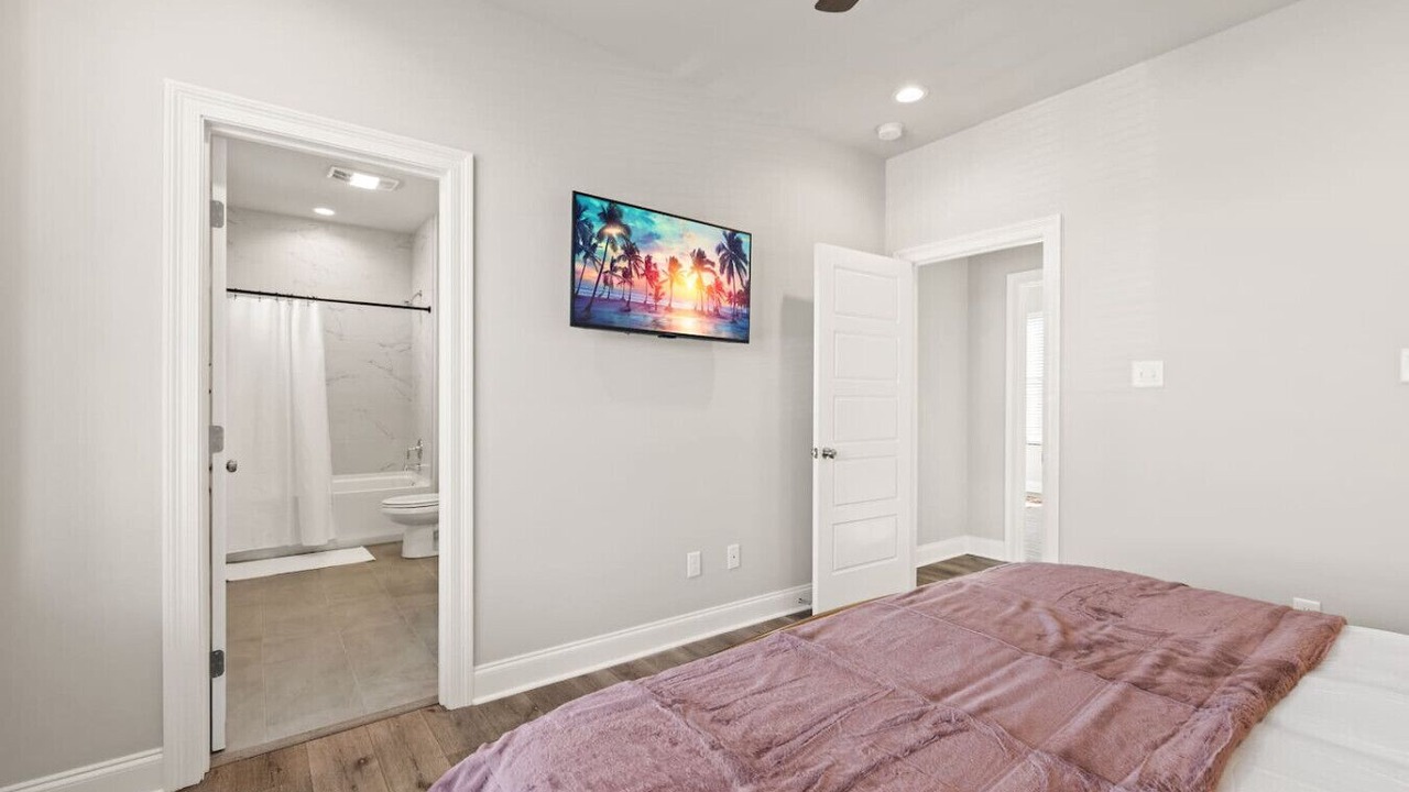 Photo of Bedroom in Youngsville