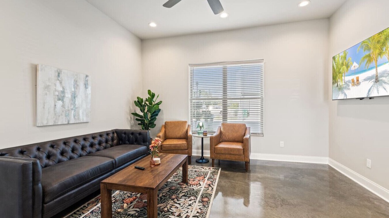 Photo of Livingroom in Youngsville