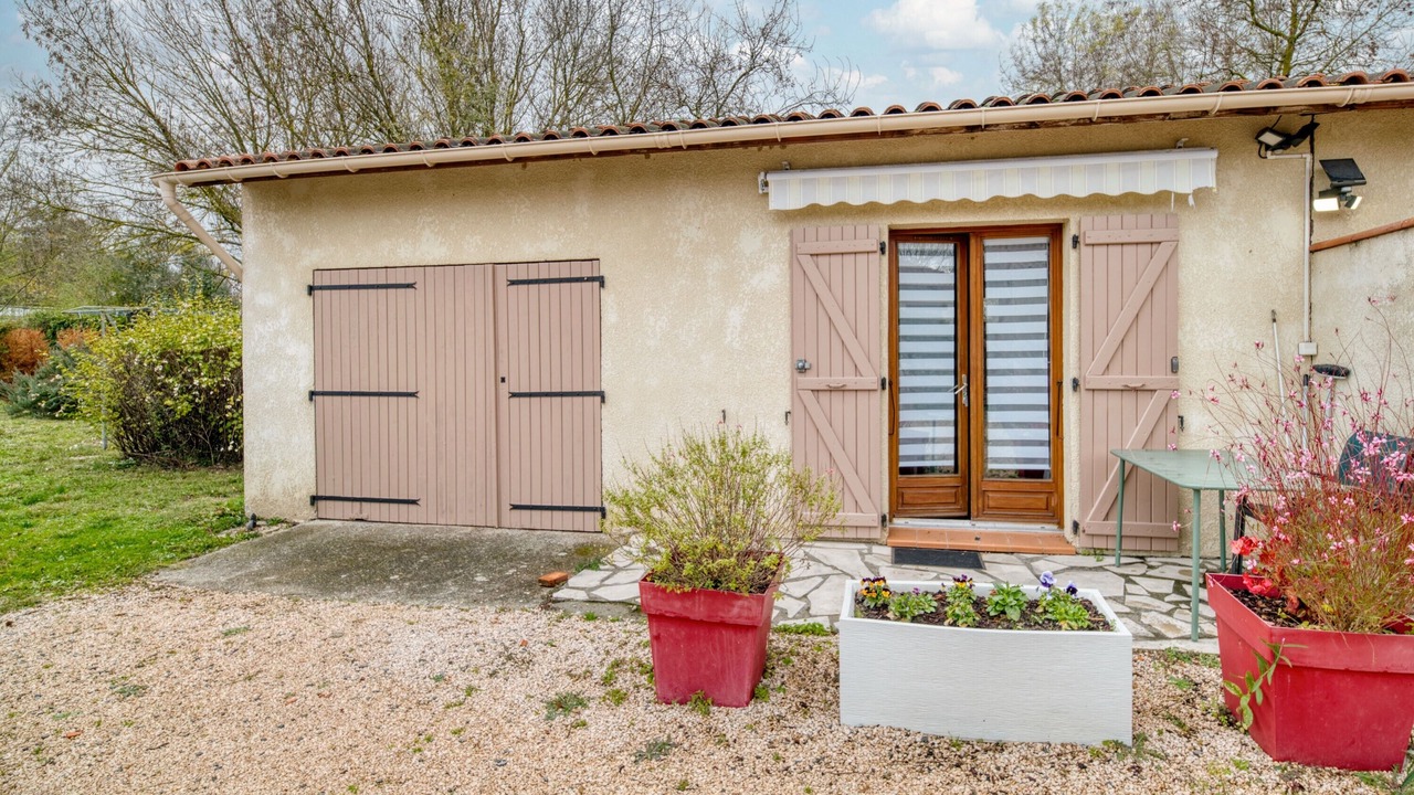 Photo of Outdoor in Lherm