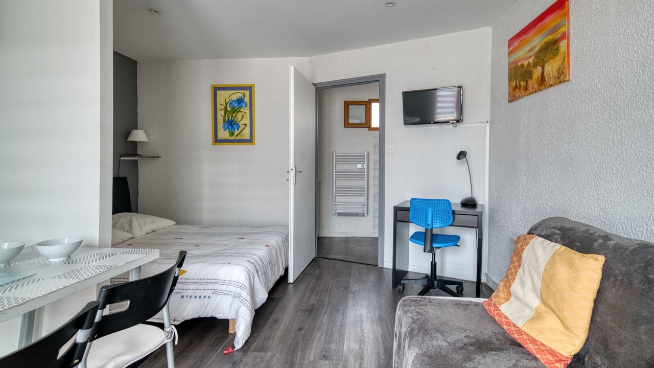 Photo of Bedroom in Lherm