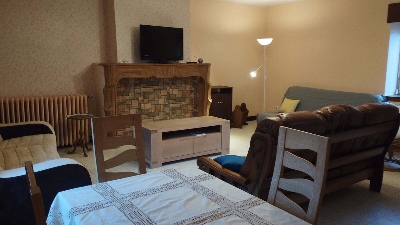 Photo of Livingroom in Coutouvre