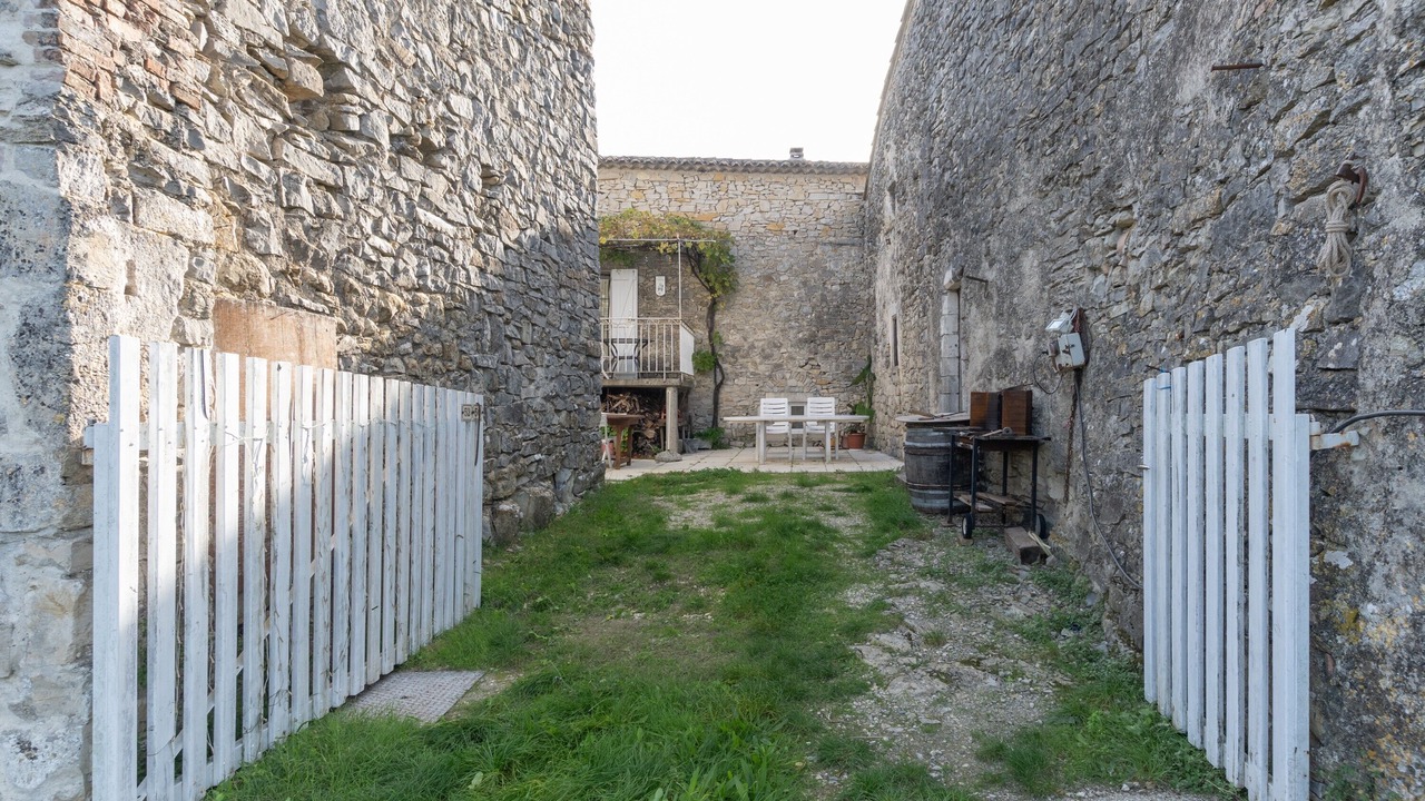 Photo of Outdoor in Gras