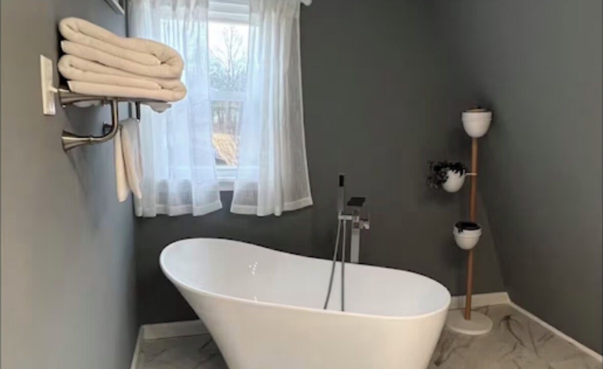 Photo of Bathroom in Bowers