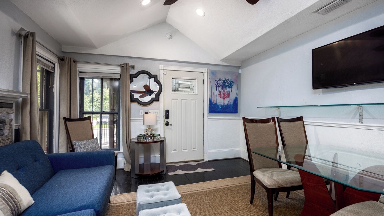 Photo of Livingroom in Innovation District