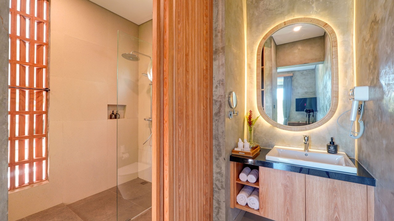 Photo of Bathroom in Keliki