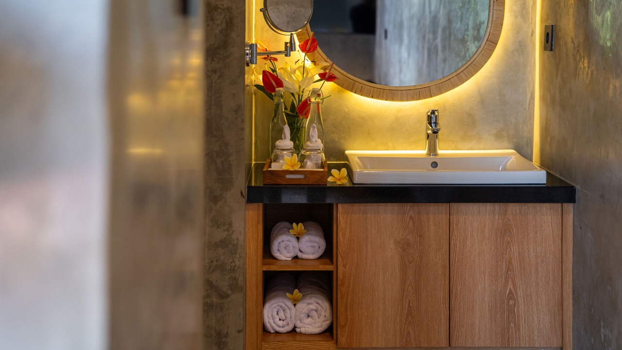 Photo of Bathroom in Keliki