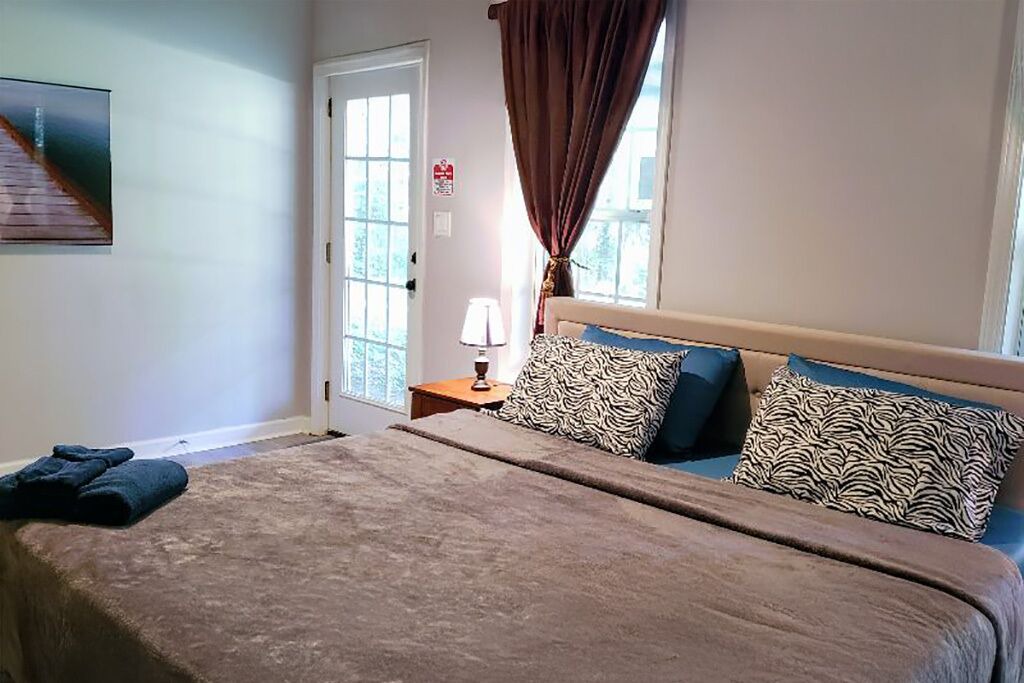 Photo of Bedroom in Sharpsburg