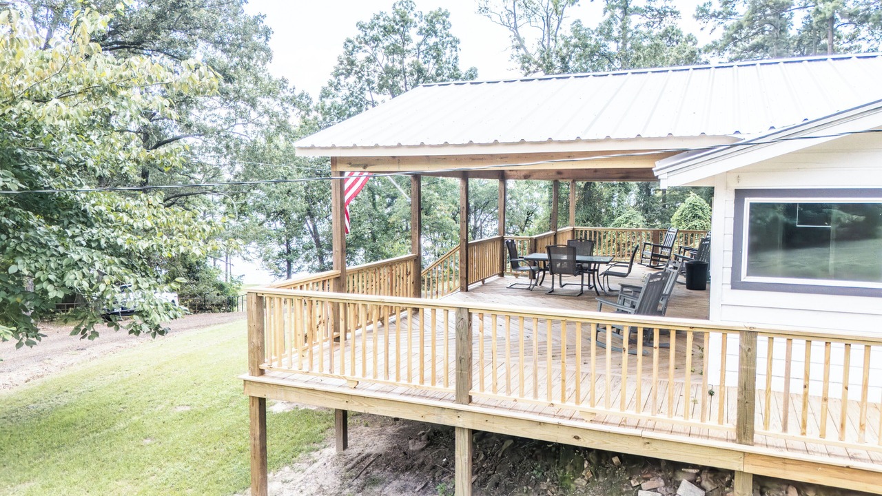 Photo of Outdoor in Avinger