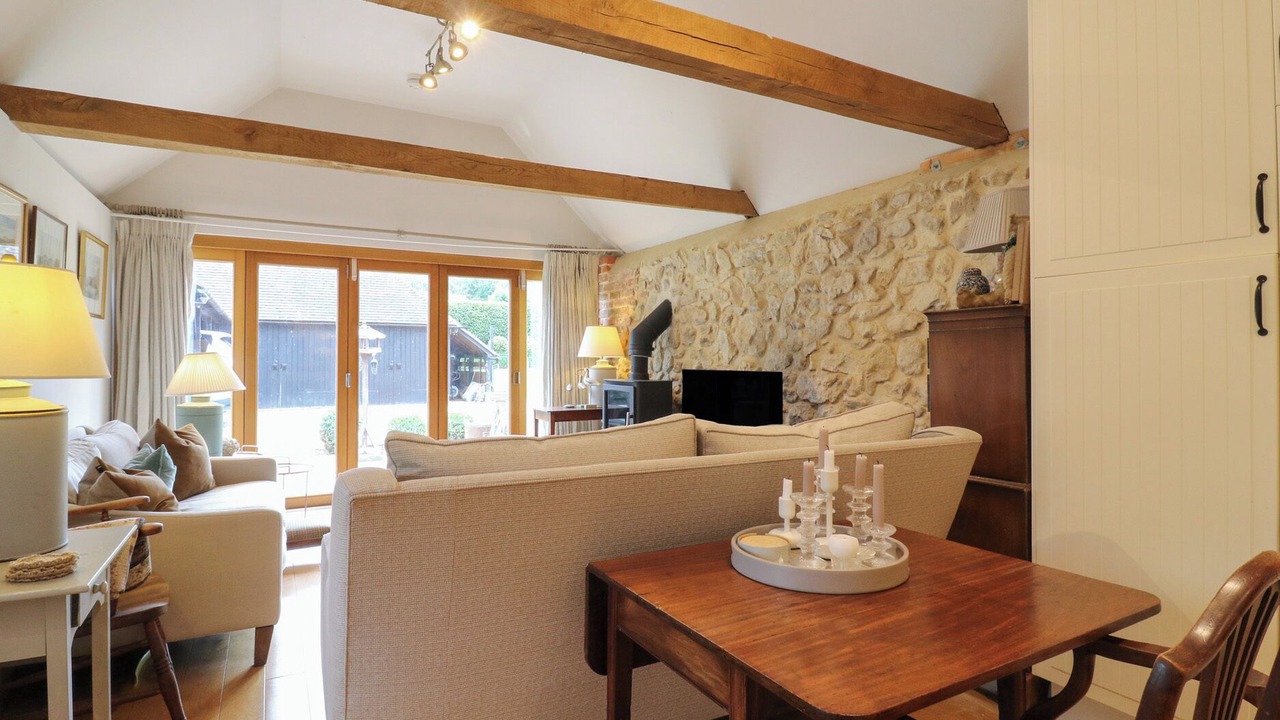 Photo of Livingroom in Five Oak Green