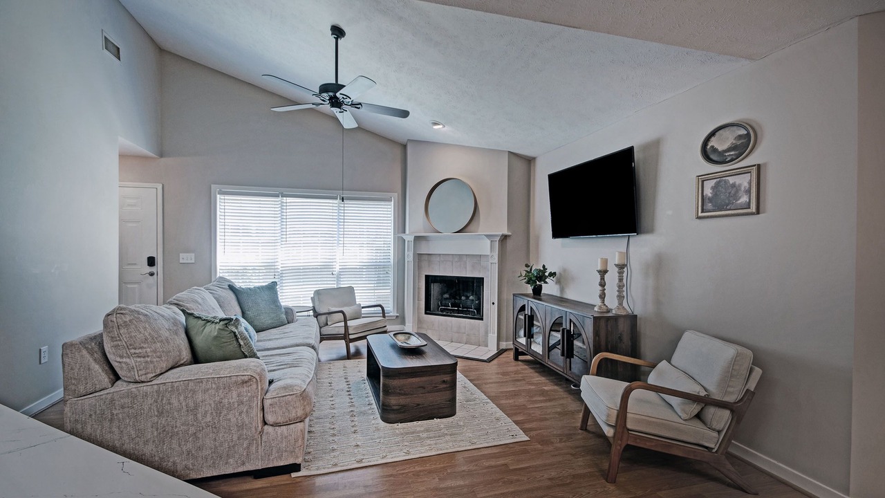 Photo of Livingroom in Flowood