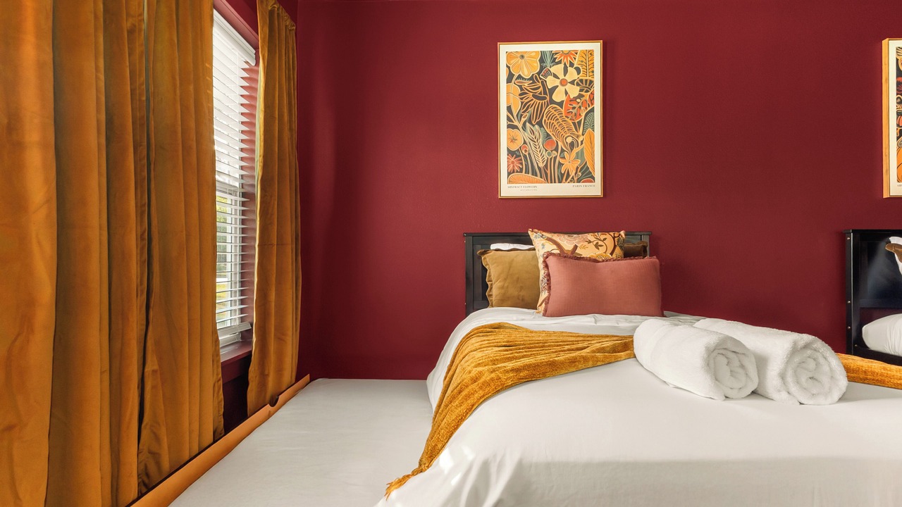 Photo of Bedroom in South Manchaca