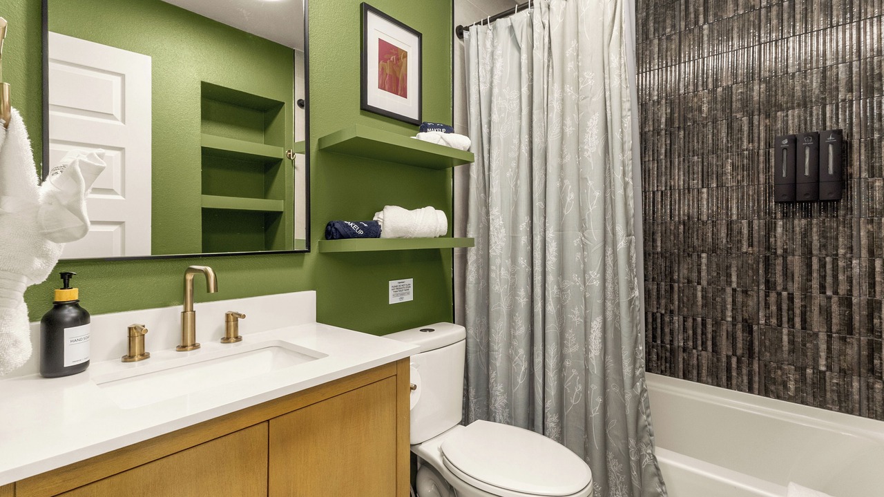 Photo of Bathroom in South Manchaca