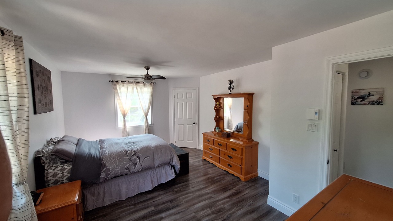 Photo of Bedroom in Mandeville