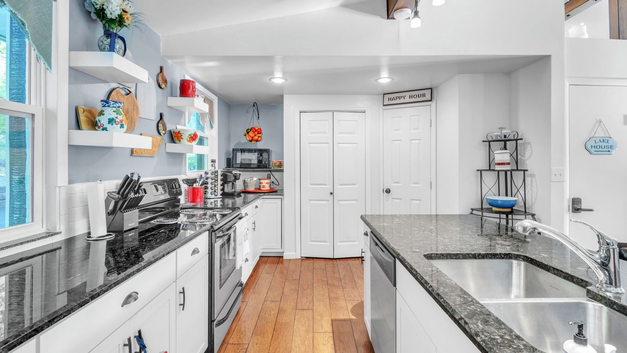 Photo of Kitchen in Rock Harbor