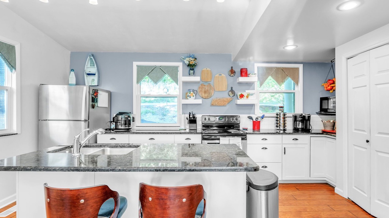 Photo of Kitchen in Rock Harbor