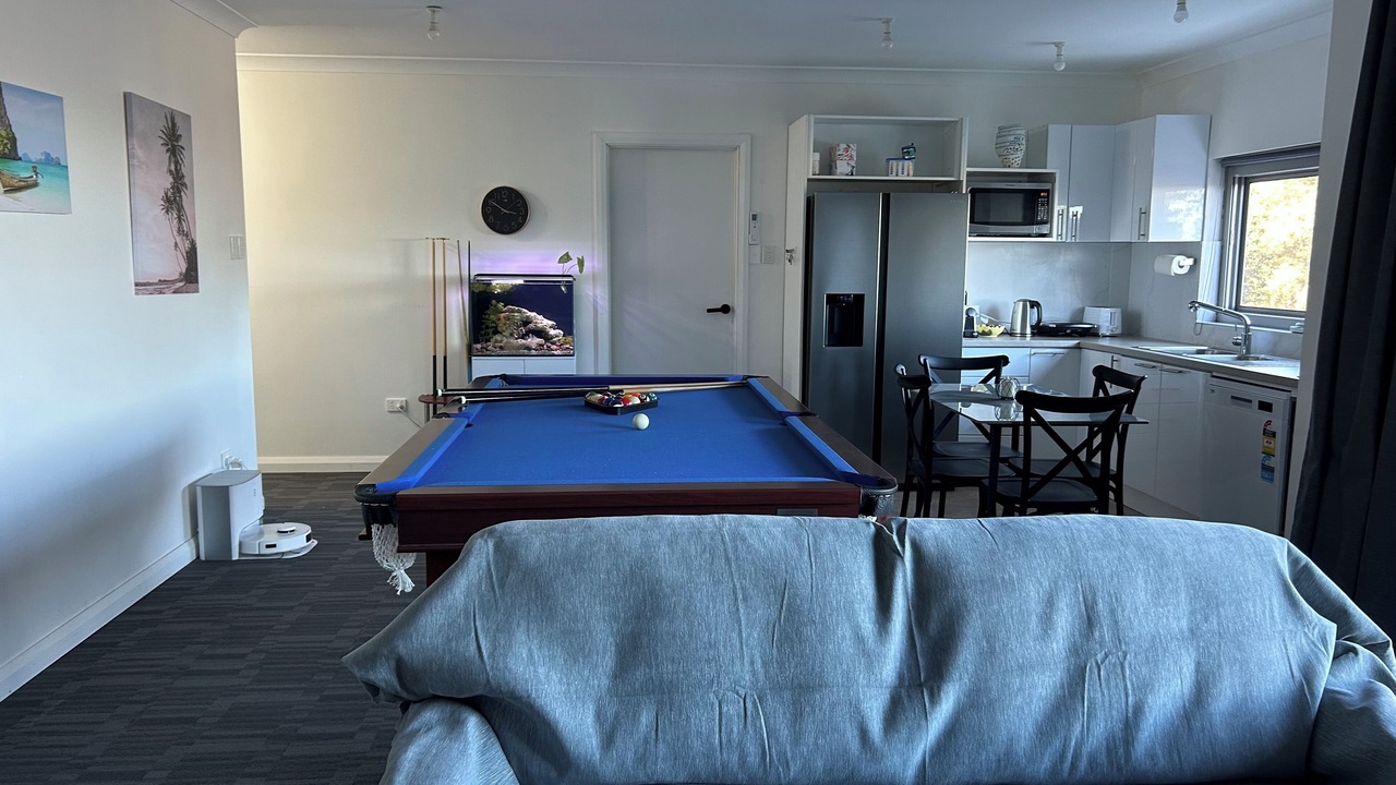 Photo of Livingroom in Tascott