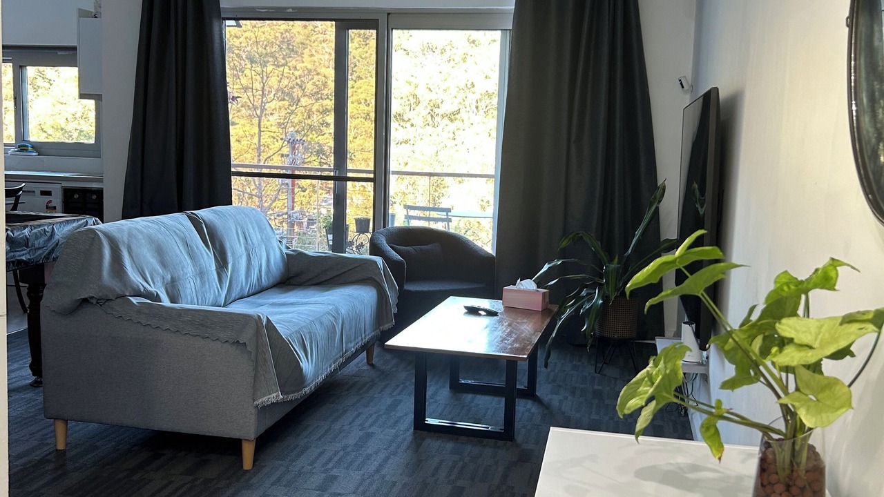 Photo of Livingroom in Tascott