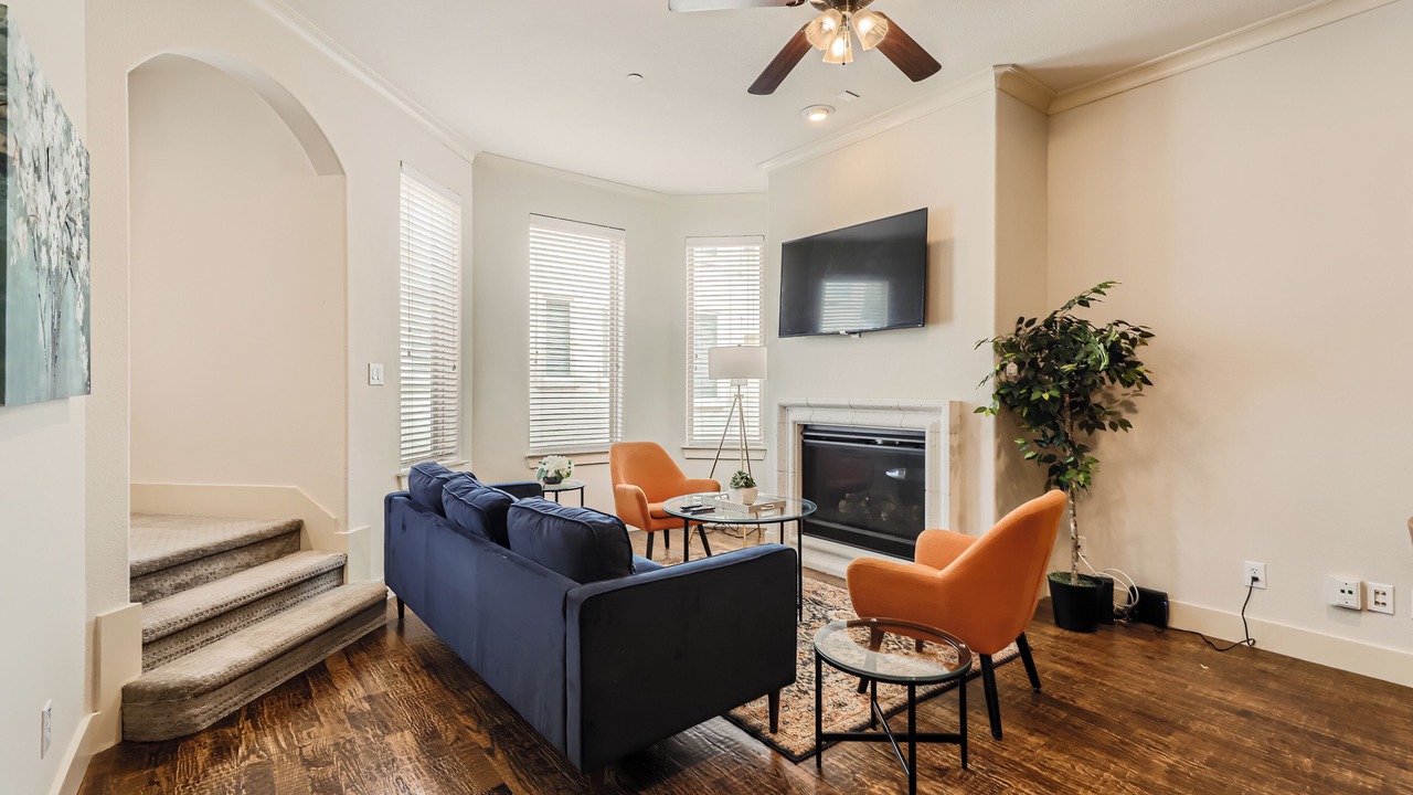 Photo of Livingroom in Oak Lawn