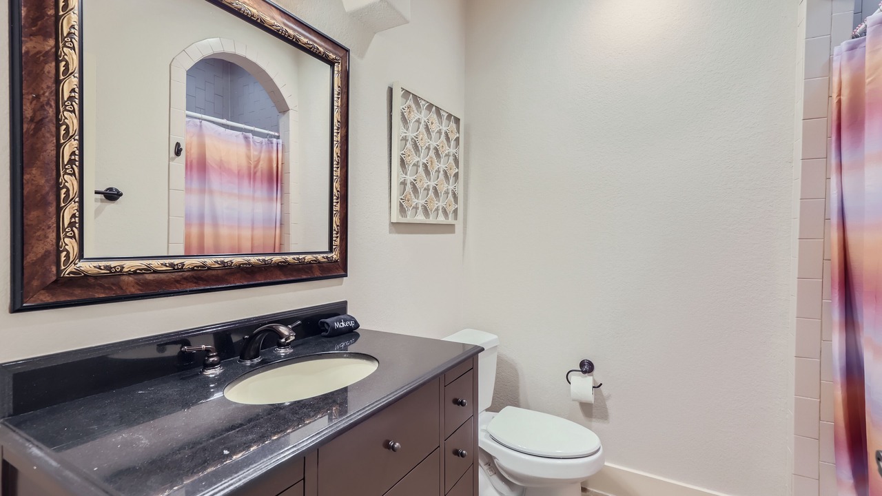 Photo of Bathroom in Oak Lawn