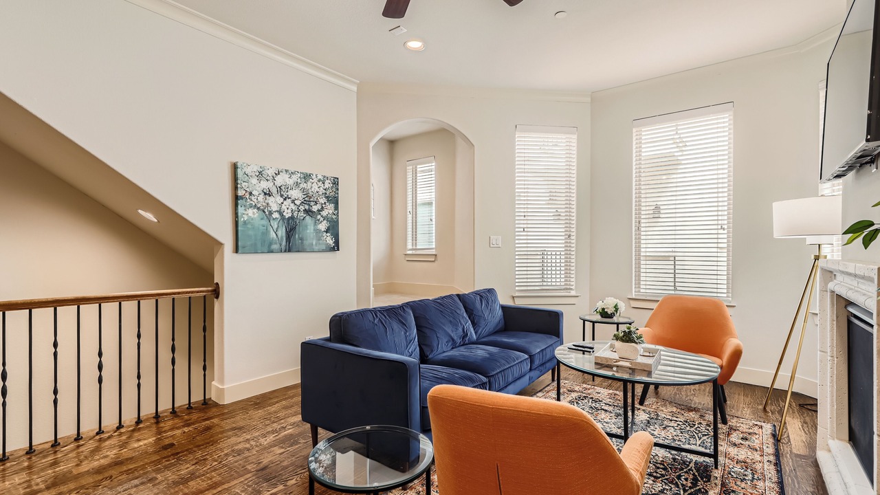 Photo of Livingroom in Oak Lawn