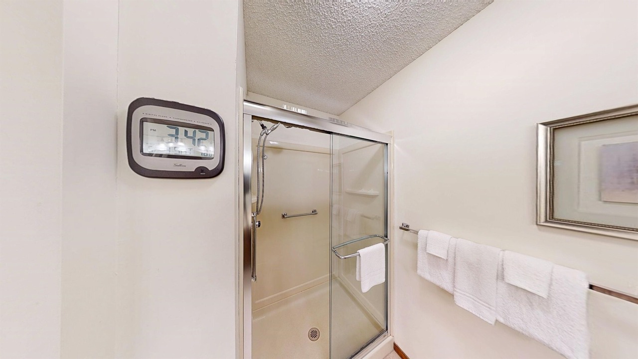 Photo of Bathroom in Hot Springs Village