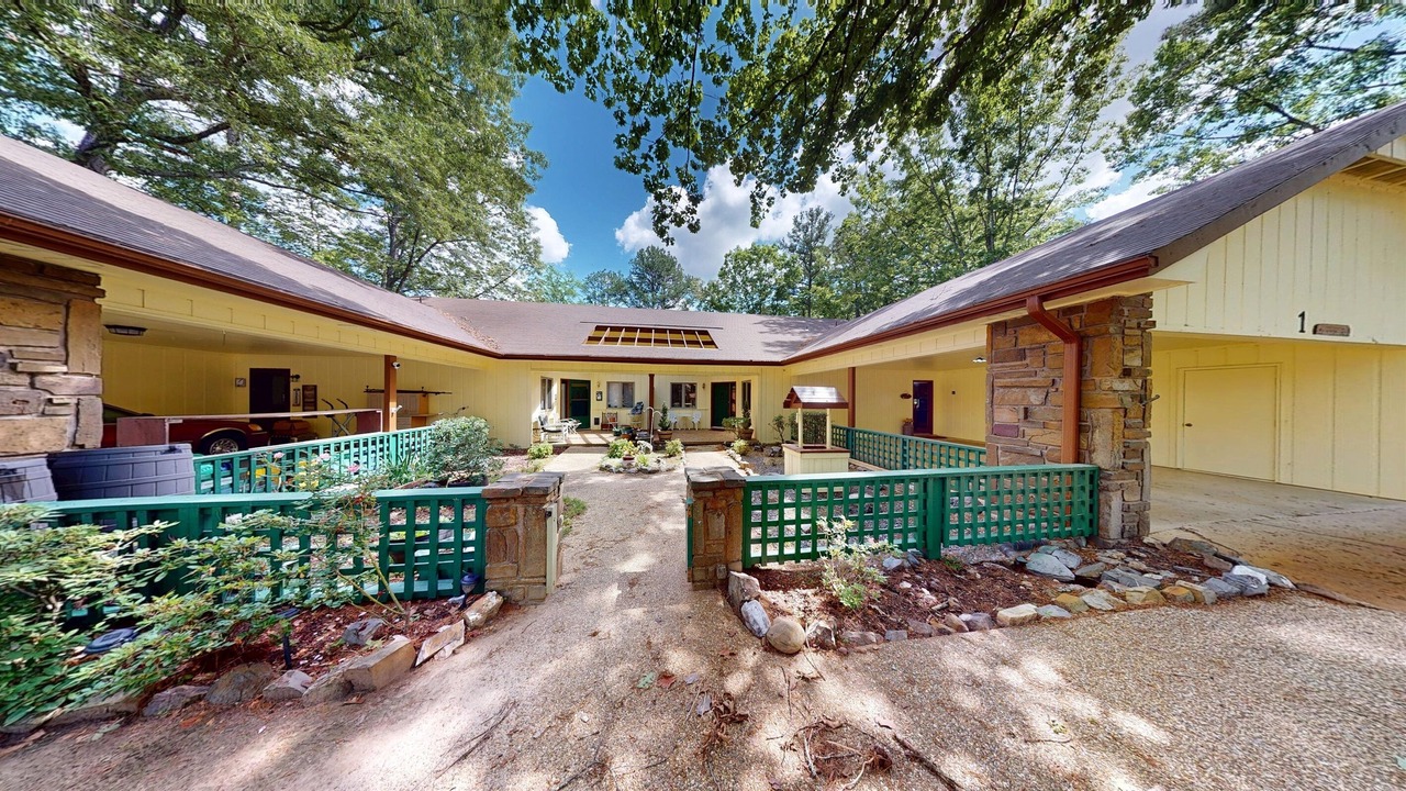 Photo of Outdoor in Hot Springs Village