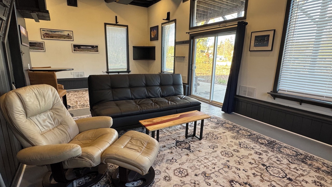 Photo of Livingroom in Fort Edward