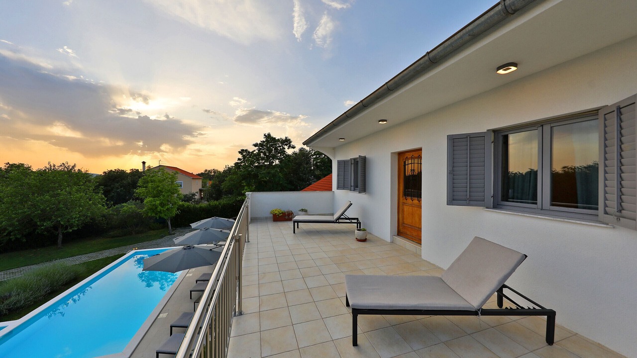 Photo of Patio Balcony in Tinj