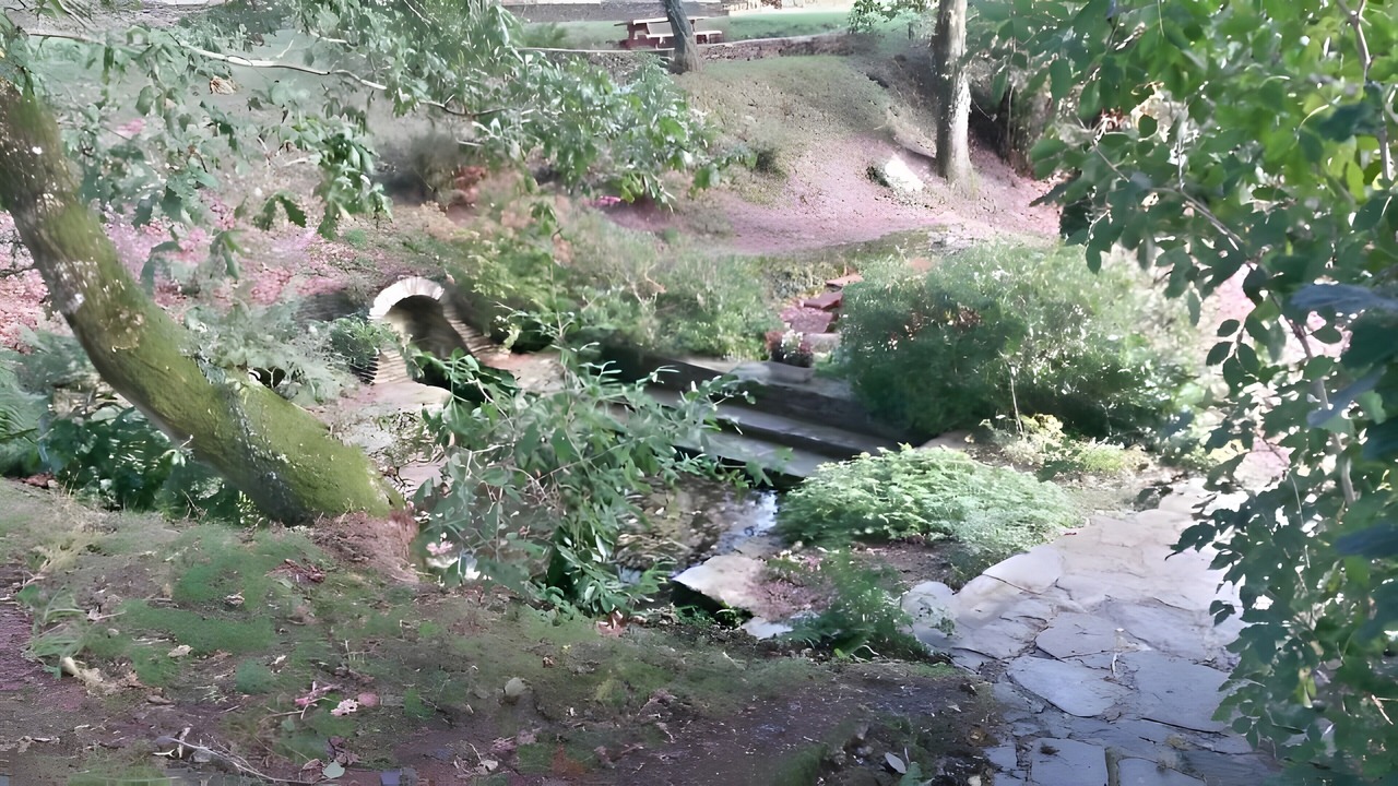 Photo of Outdoor in Caurel