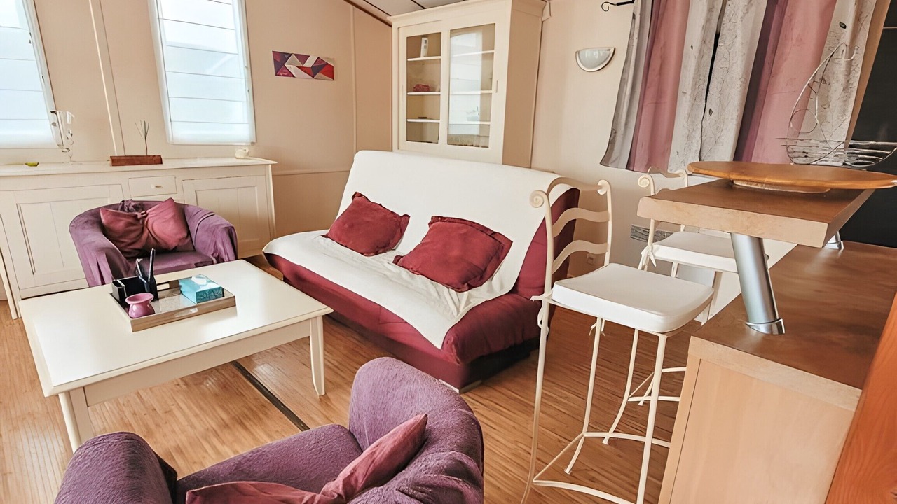 Photo of Livingroom in Caurel