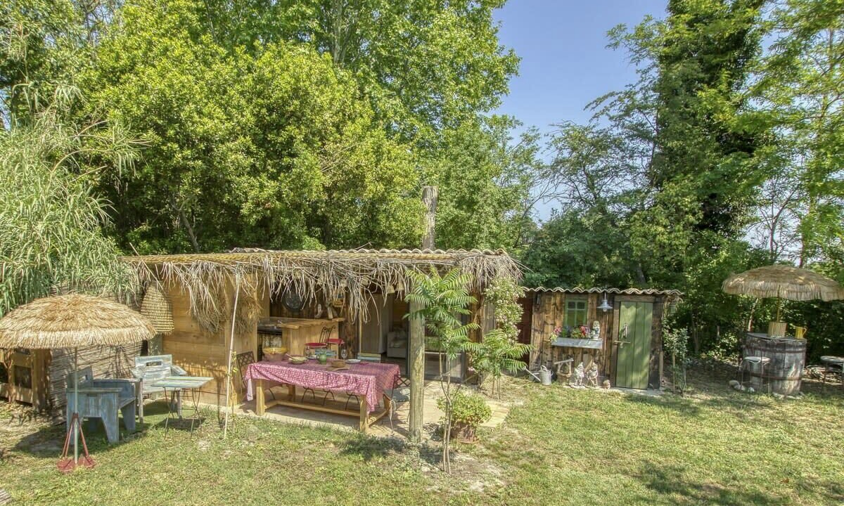 Photo of Outdoor in Cabannes