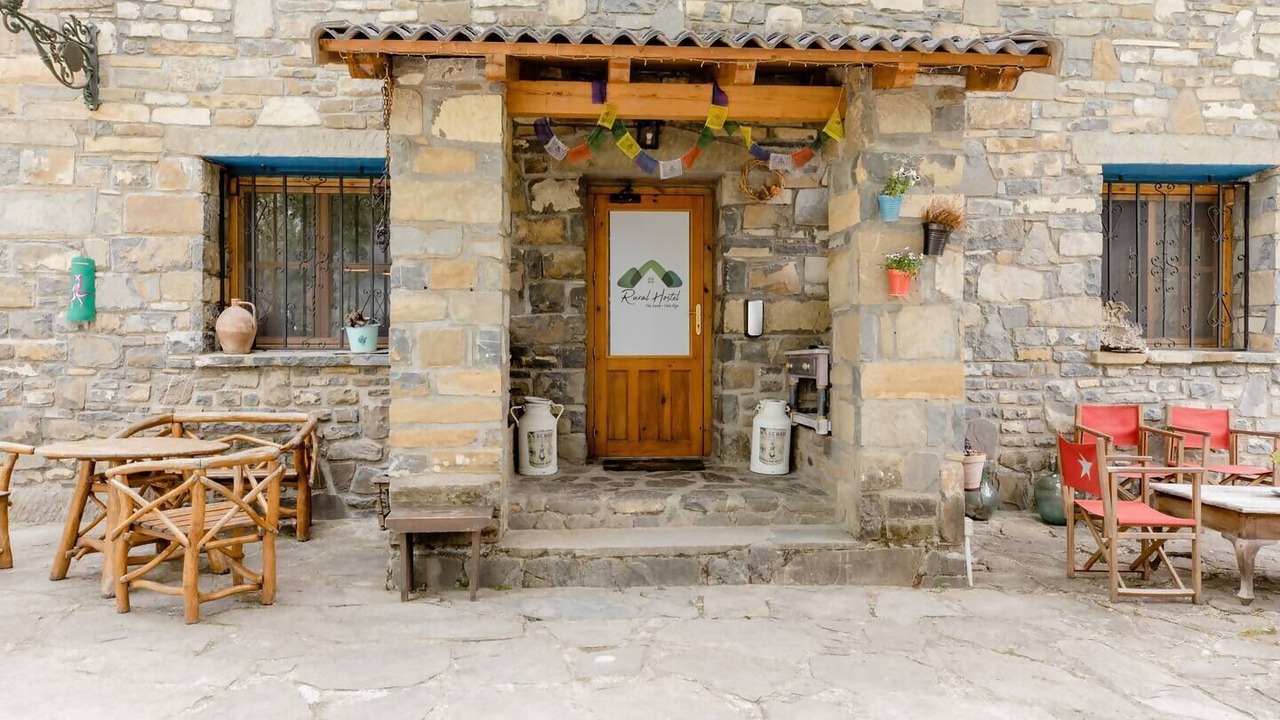 Photo of Outdoor in Oros Bajo