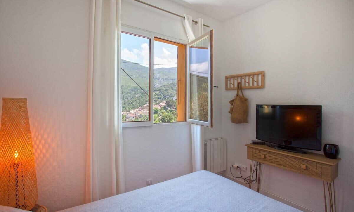 Photo of Bedroom in Palasca