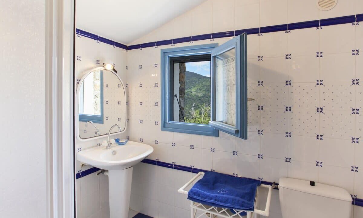 Photo of Bathroom in Poggio-di-Nazza