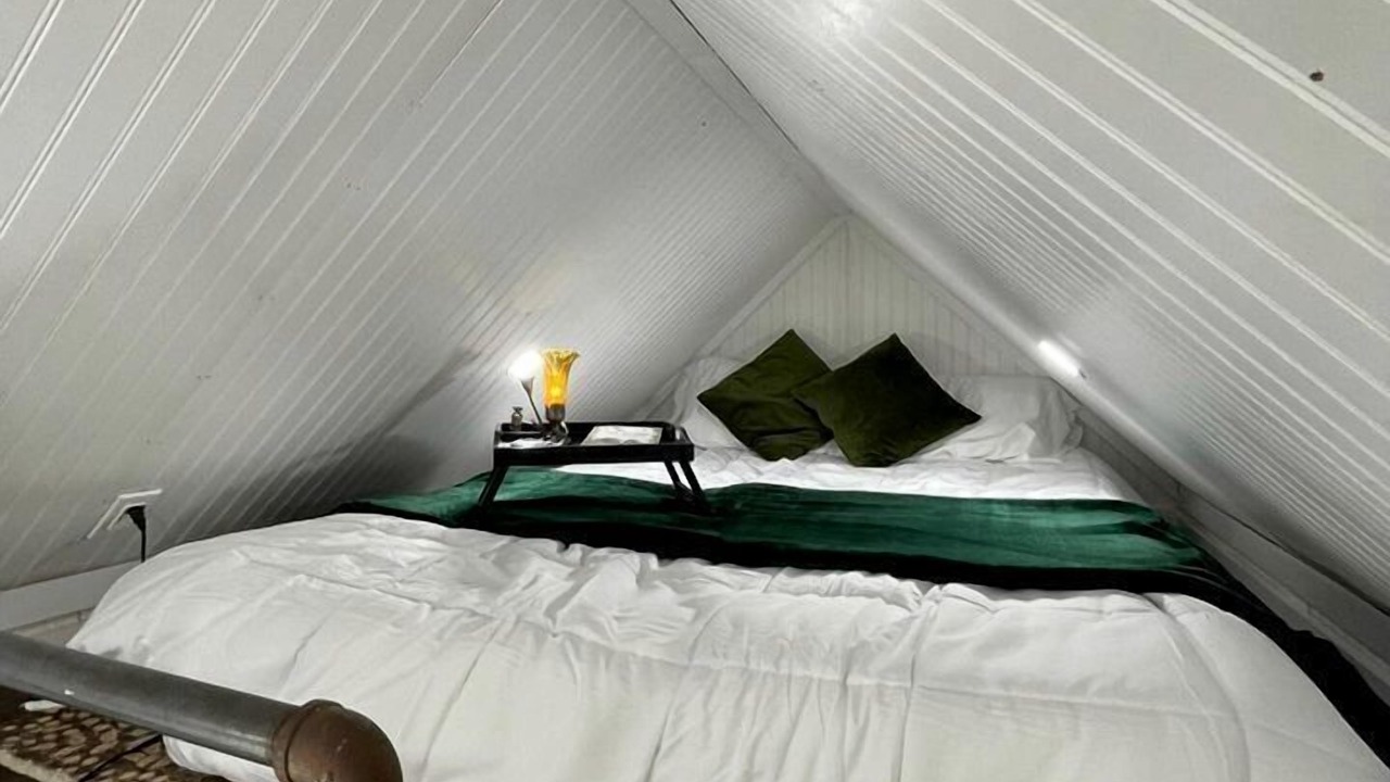 Photo of Bedroom in Alvin