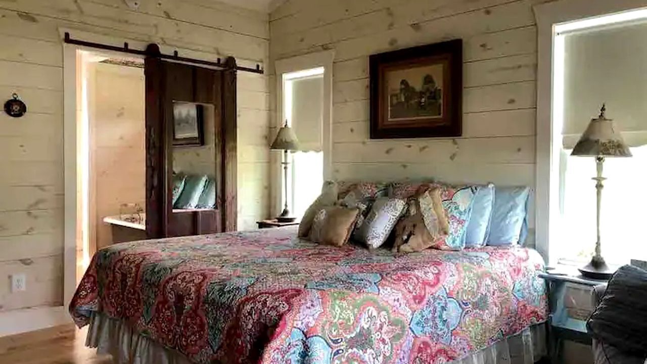 Photo of Bedroom in Fayetteville