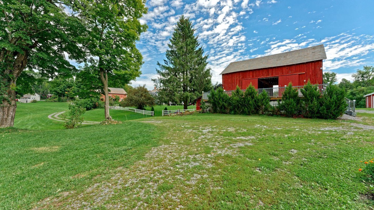 Photo of Outdoor in South Hartford
