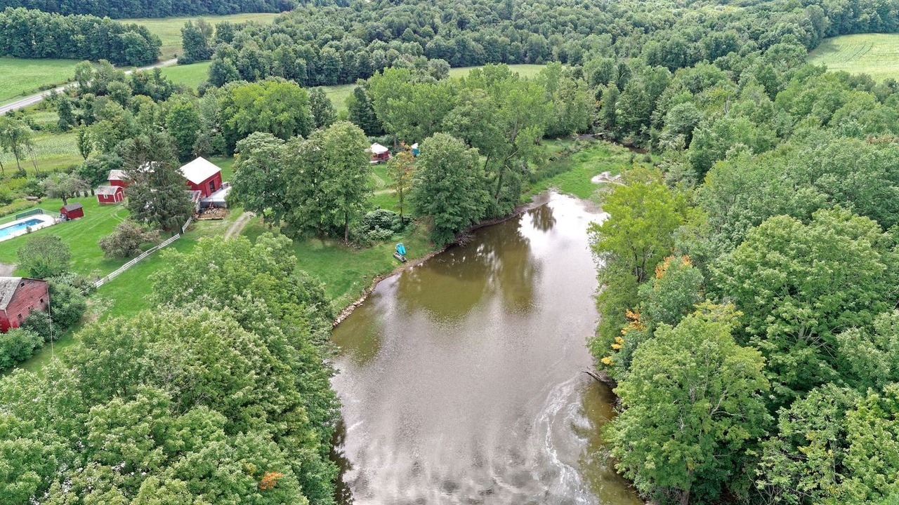 Photo of Outdoor in South Hartford