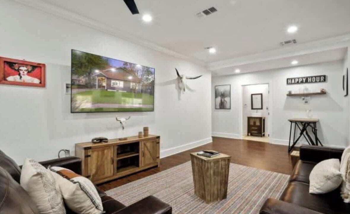 Photo of Livingroom in Highland Park