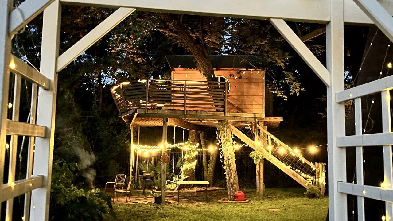 Photo of Outdoor in Willis