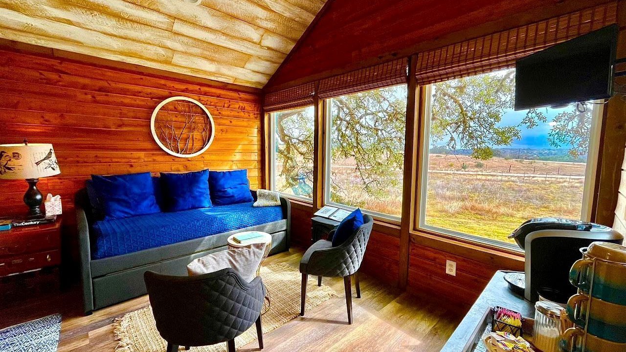 Photo of Livingroom in Dripping Springs