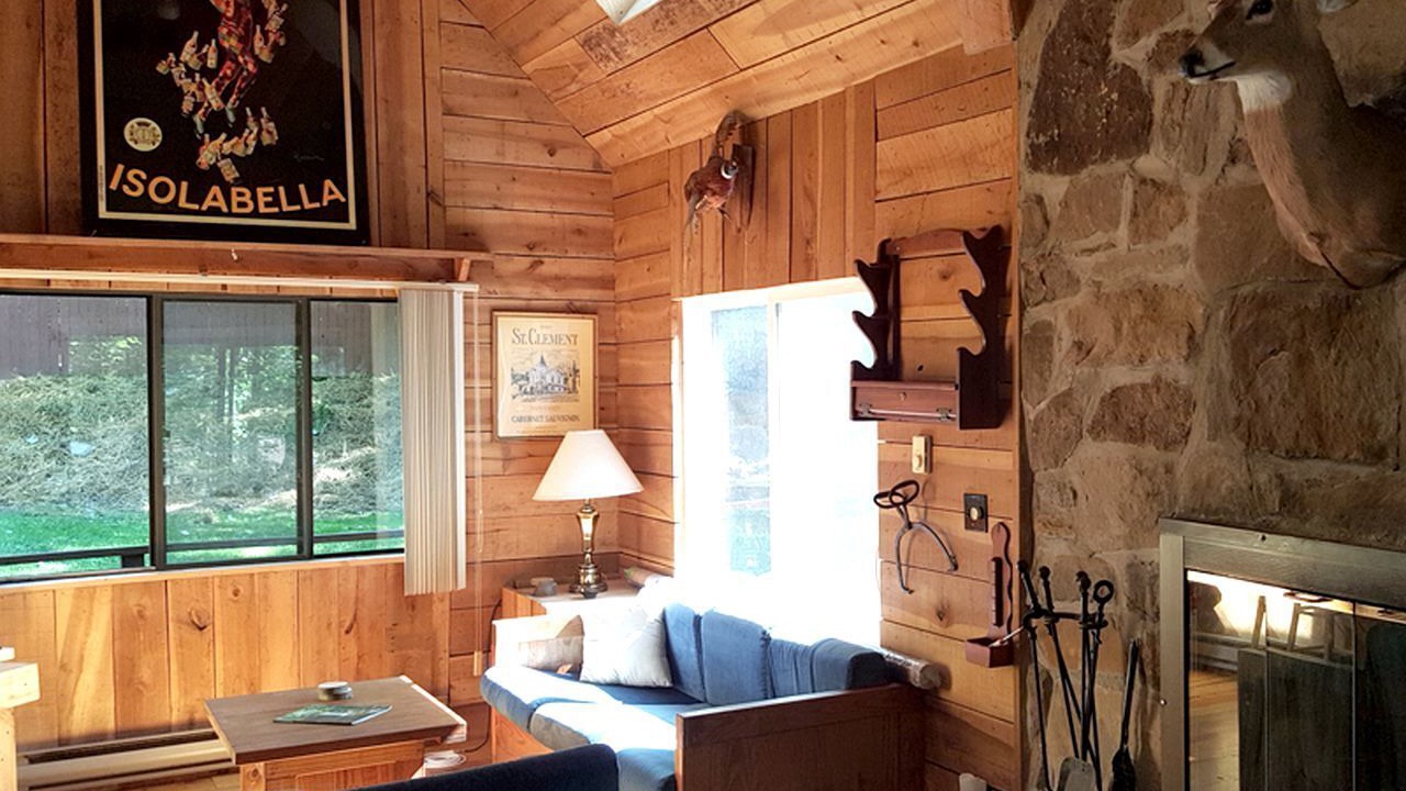 Photo of Livingroom in Champion
