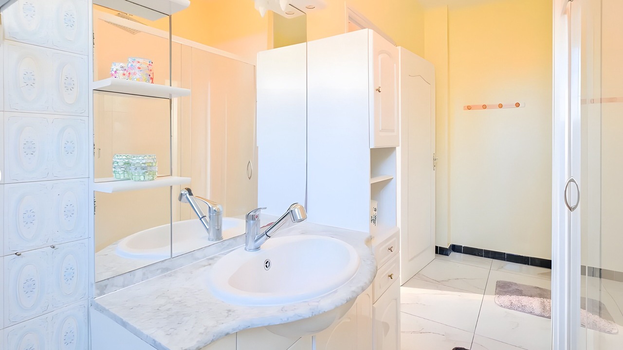 Photo of Bathroom in Agonac