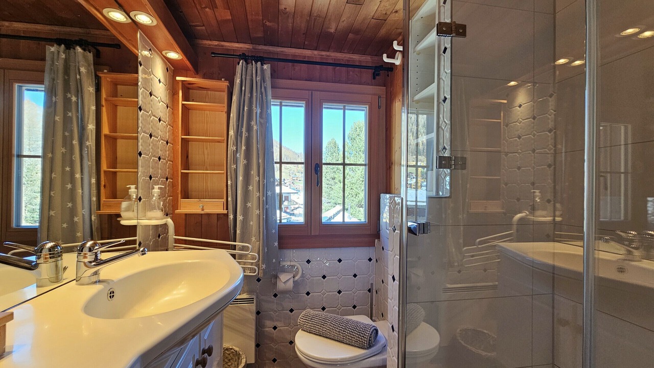 Photo of Bathroom in Saas-Fee