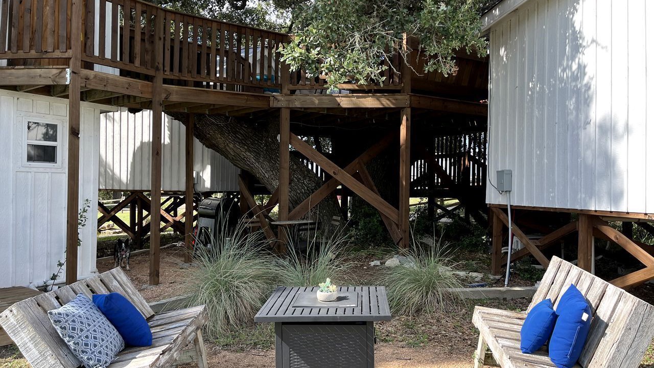 Photo of Patio Balcony in Dripping Springs